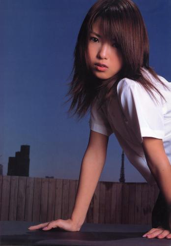 [Photobook] Hitomi Ito 伊藤瞳 – Sweet Dry Biscuits(200309)