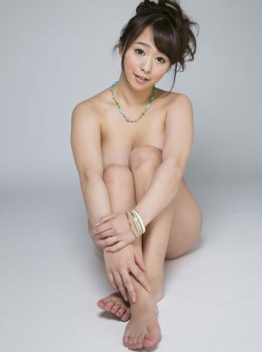 [AllGravure] Marina Shiraishi – Pretty Bangles